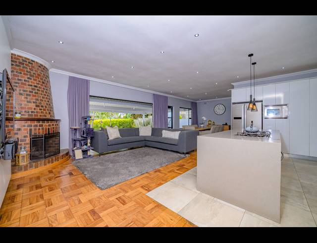 3 BEDROOM FREEHOLD FOR SALE IN WESTVILLE